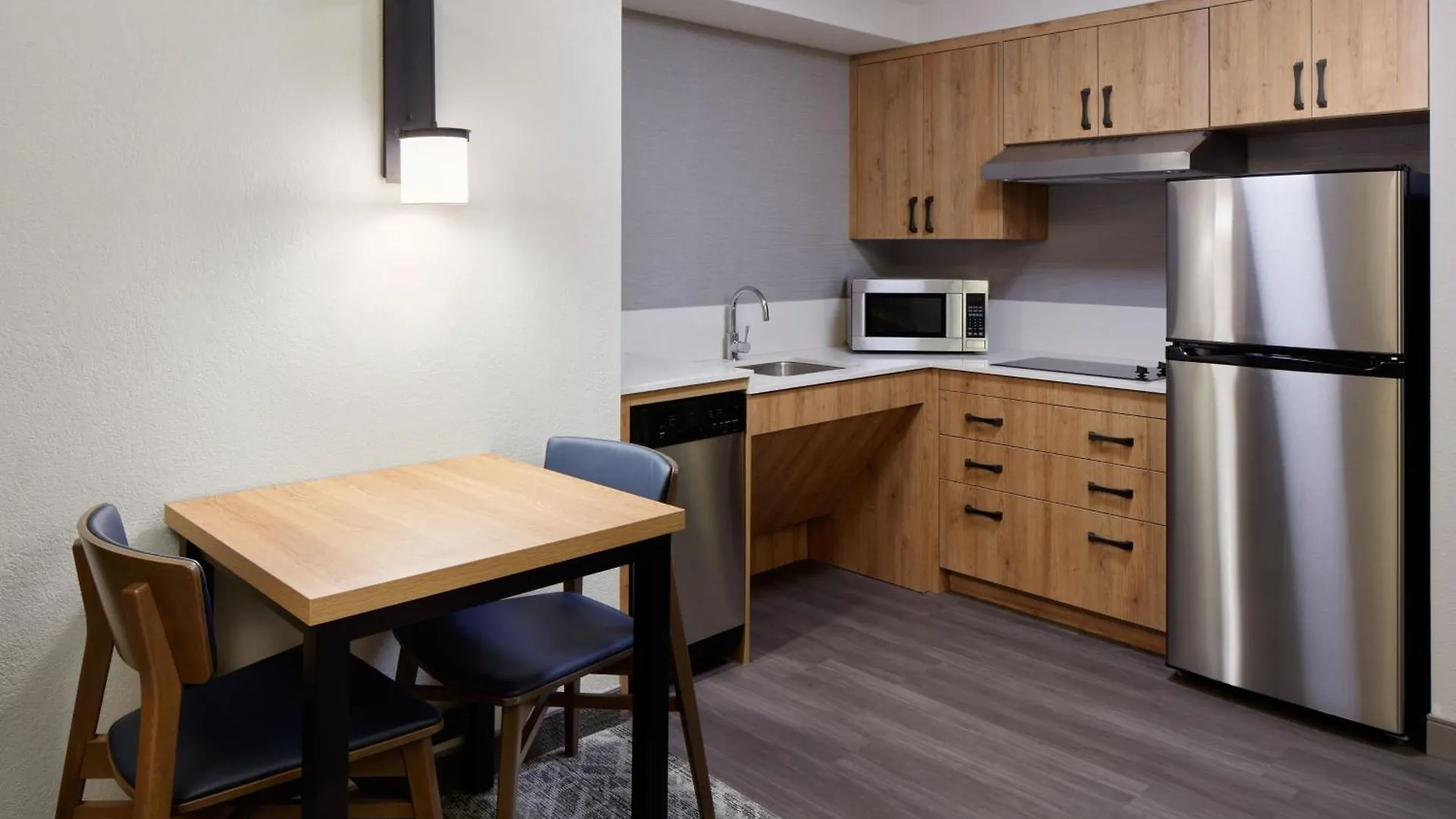 Residence Inn By Marriott Mississauga-Airport Corporate Centre West Hotel