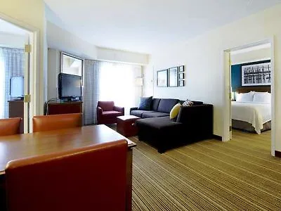 Residence Inn By Marriott Mississauga-Airport Corporate Centre West 3*, Mississauga Canada